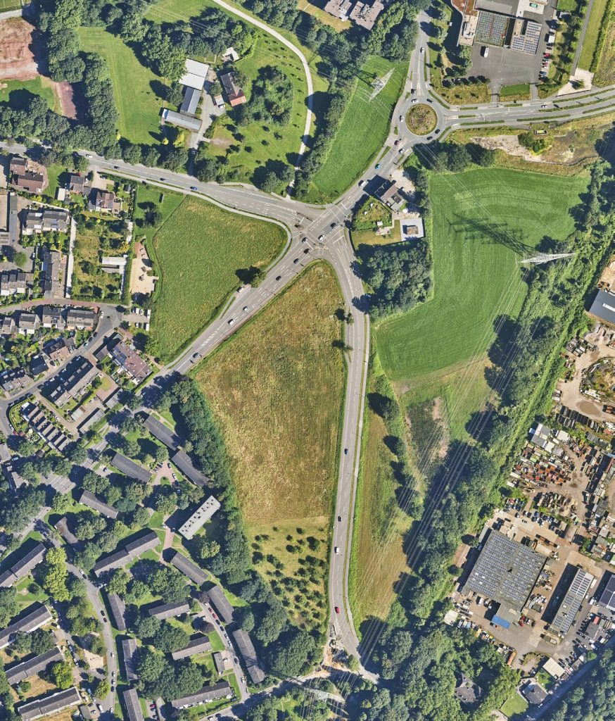 Luftbild des Plangebiets beiderseits der Hünxer Straße in Dinslaken